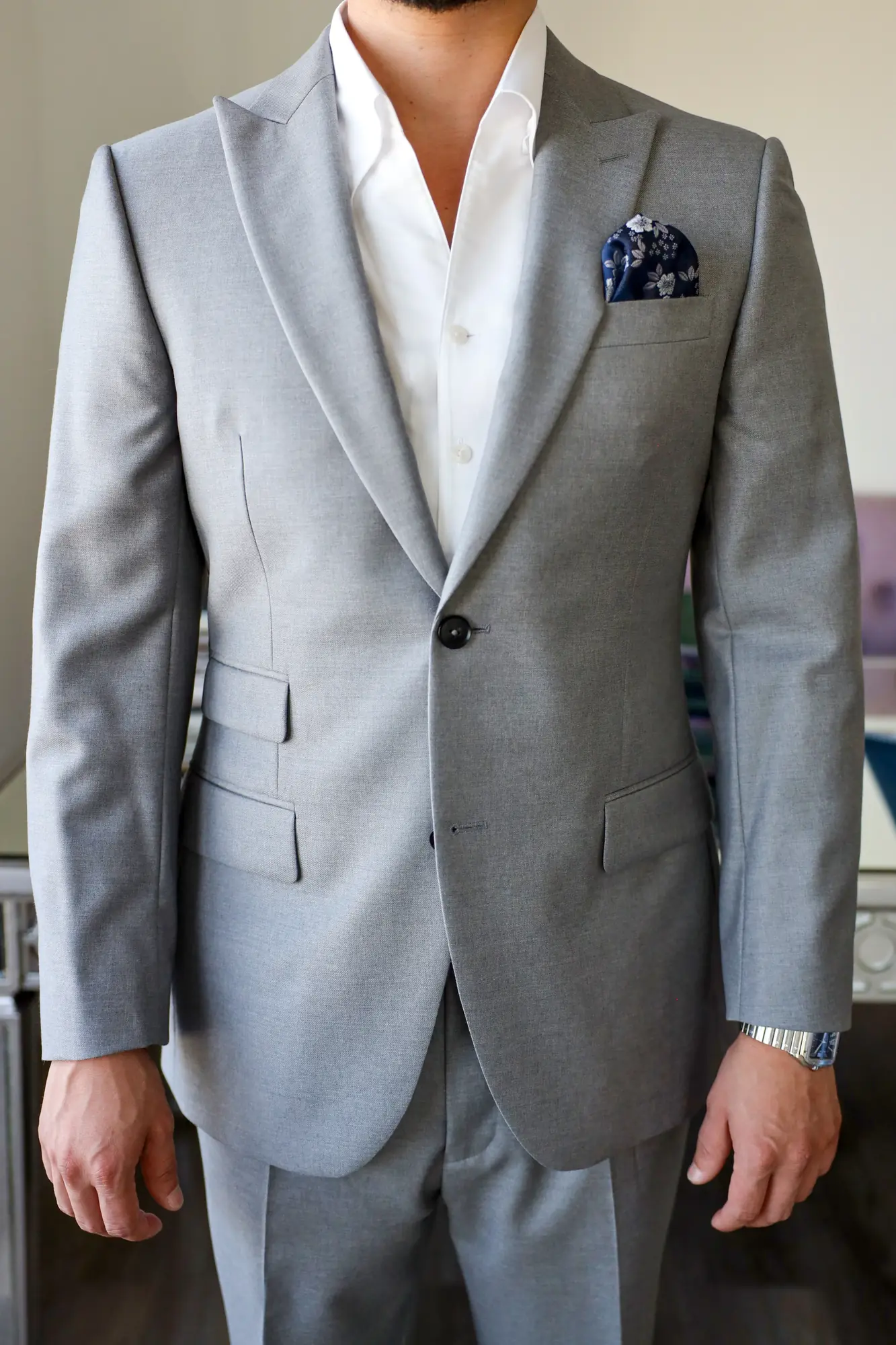Maison Élevée — custom light grey Delfino Preludio