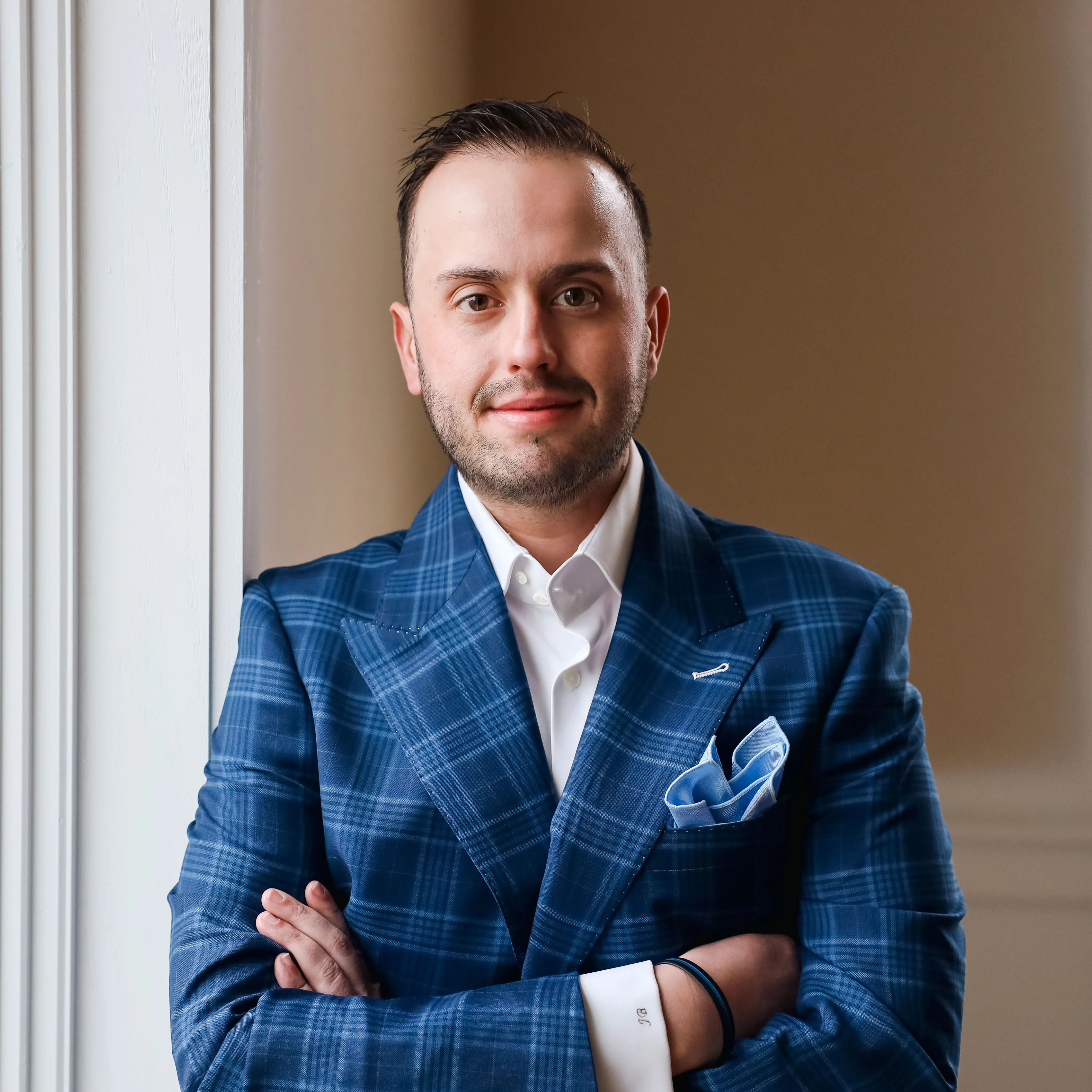 Maison Élevée — Custom Suiting