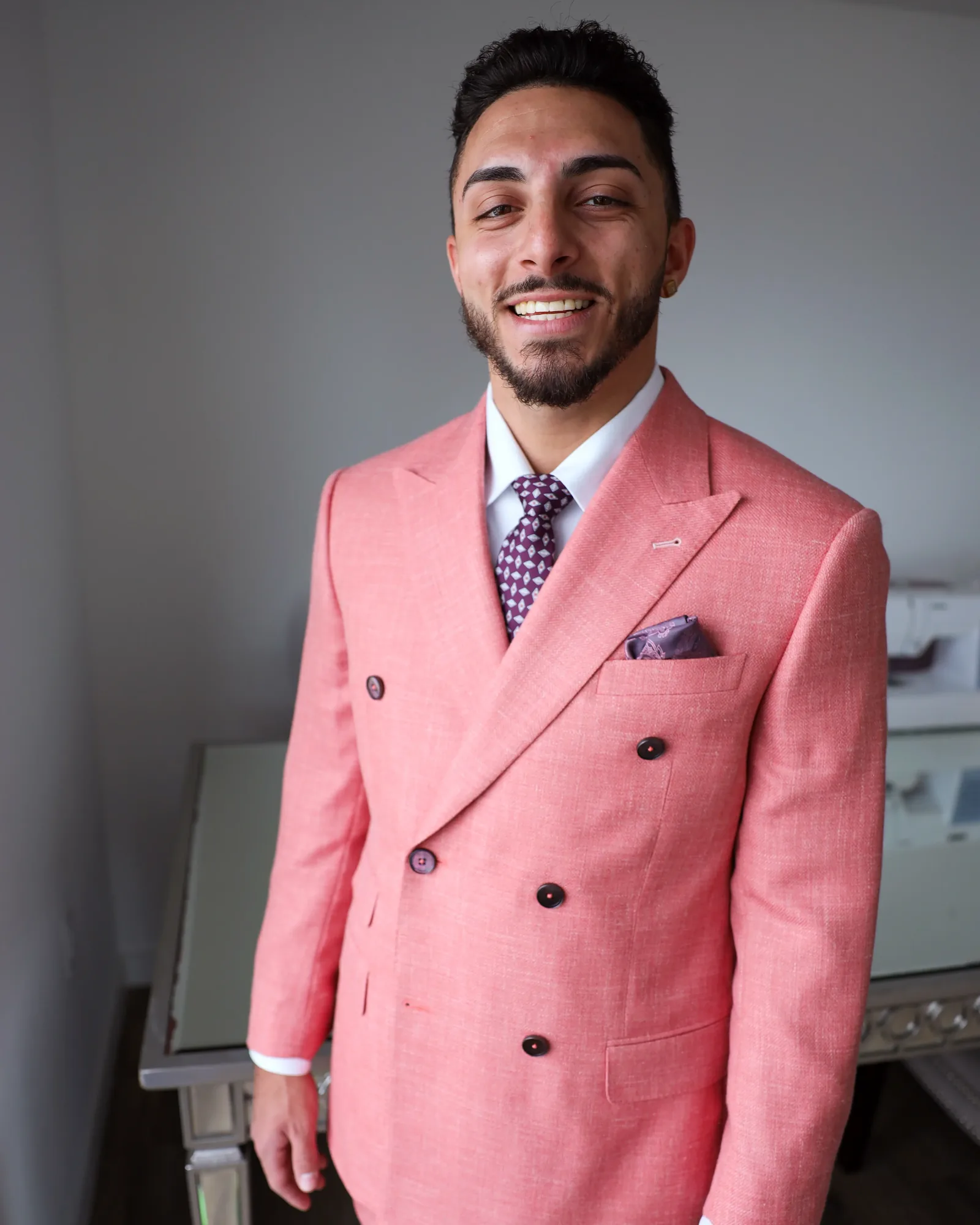 Mauve pink Drago Sunlit jacket with purple patterned tie