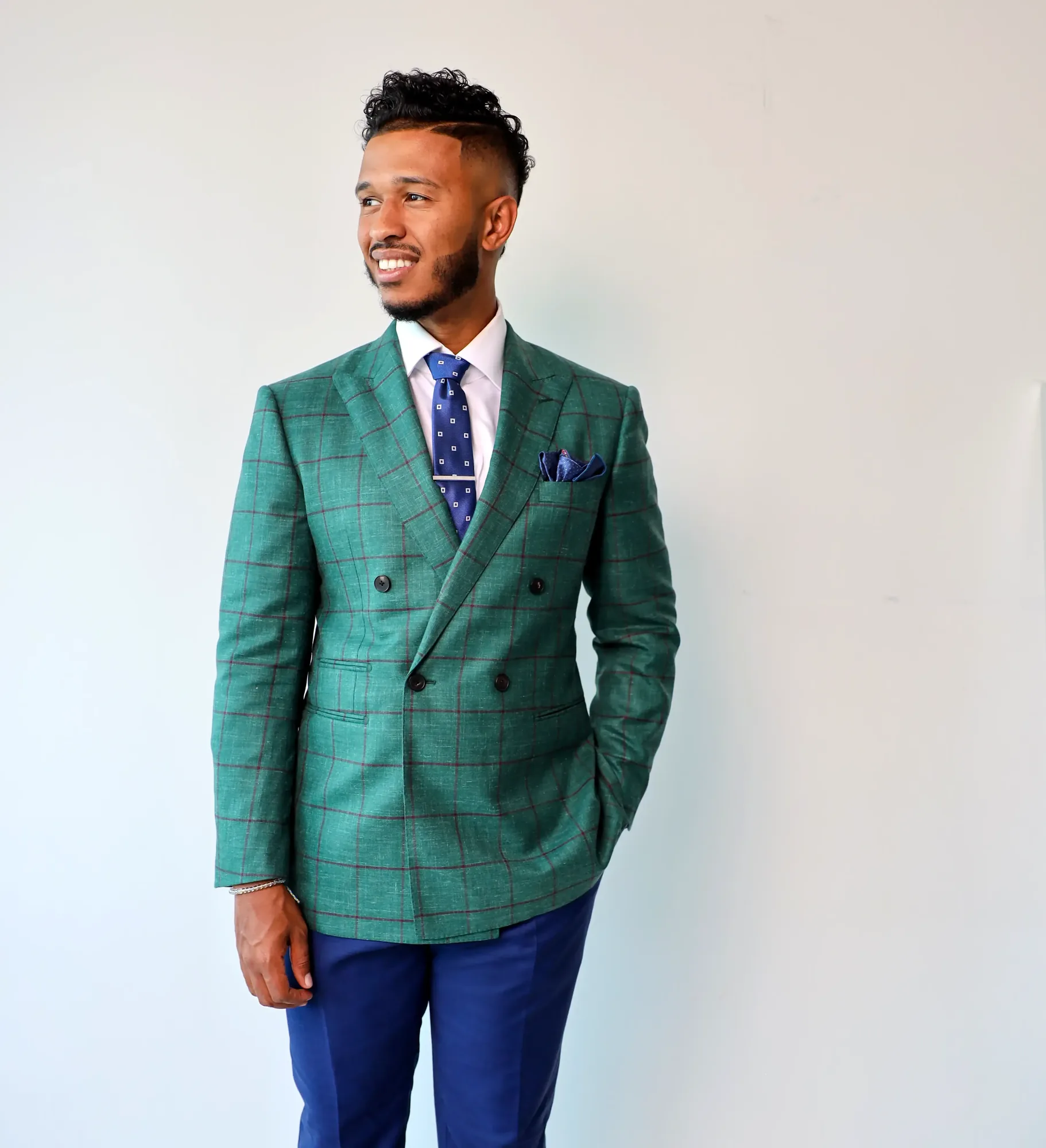Maison Élevée — custom green windowpane