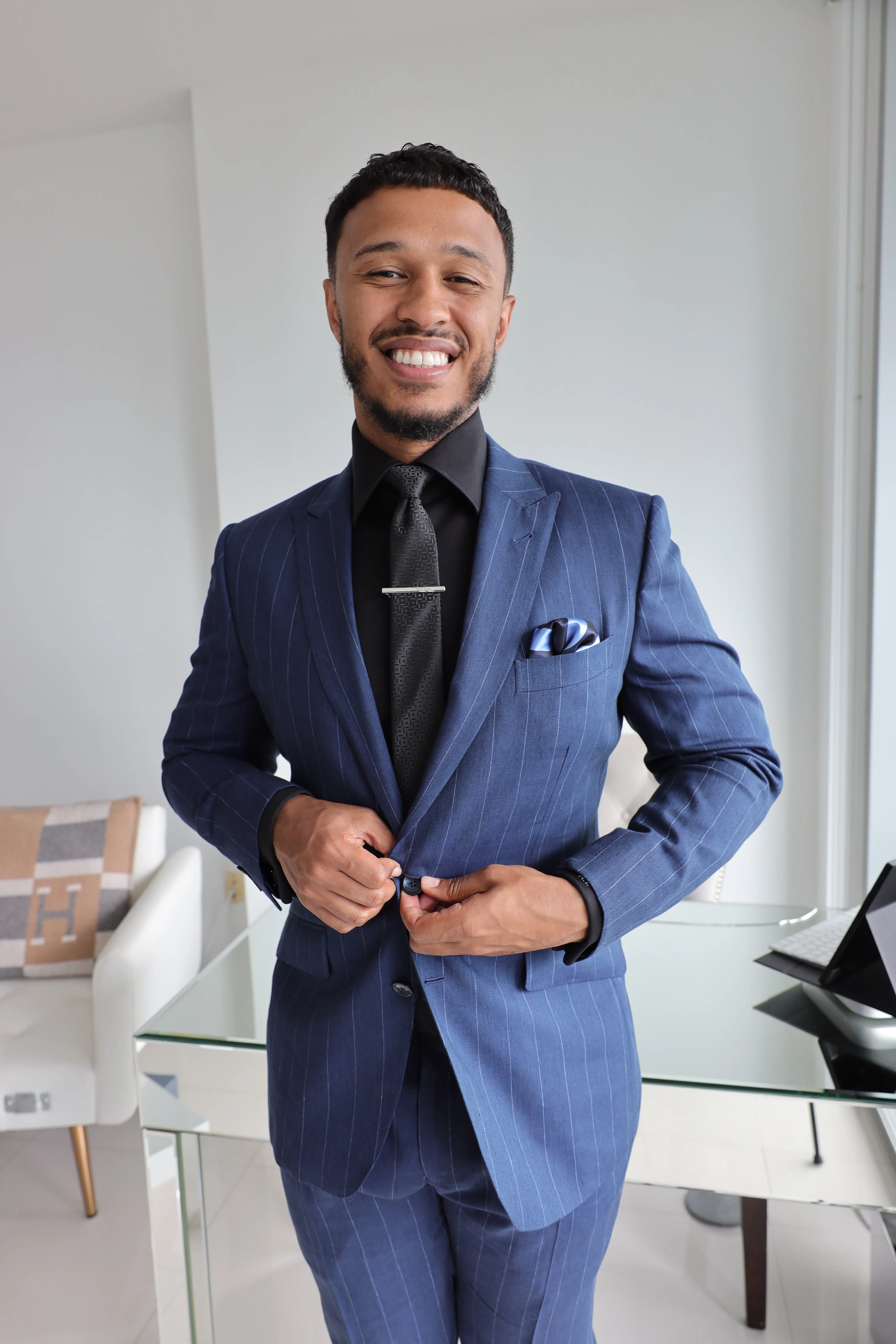 Maison Élevée — Custom Suiting