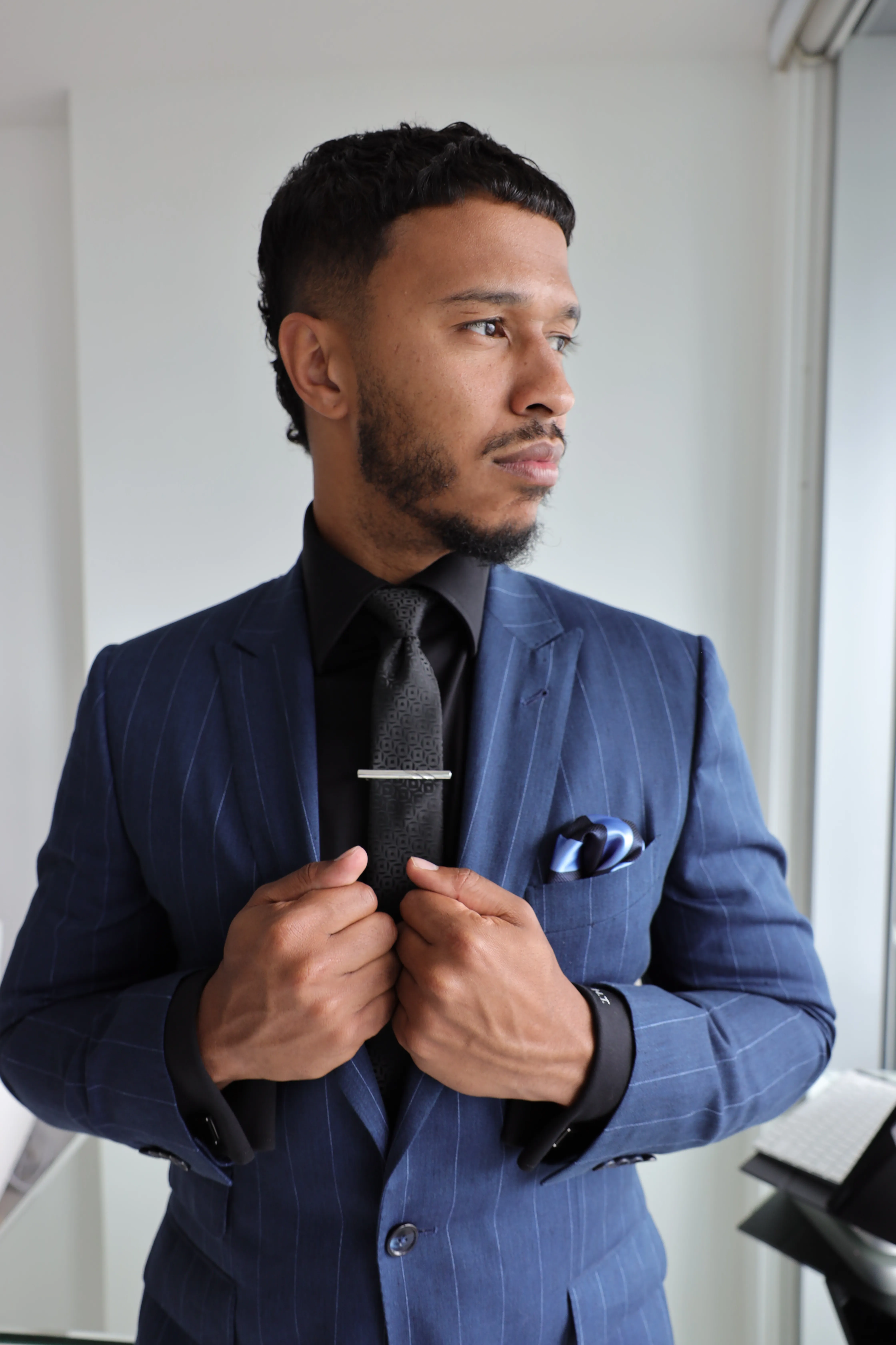 Maison Élevée — Custom Suiting