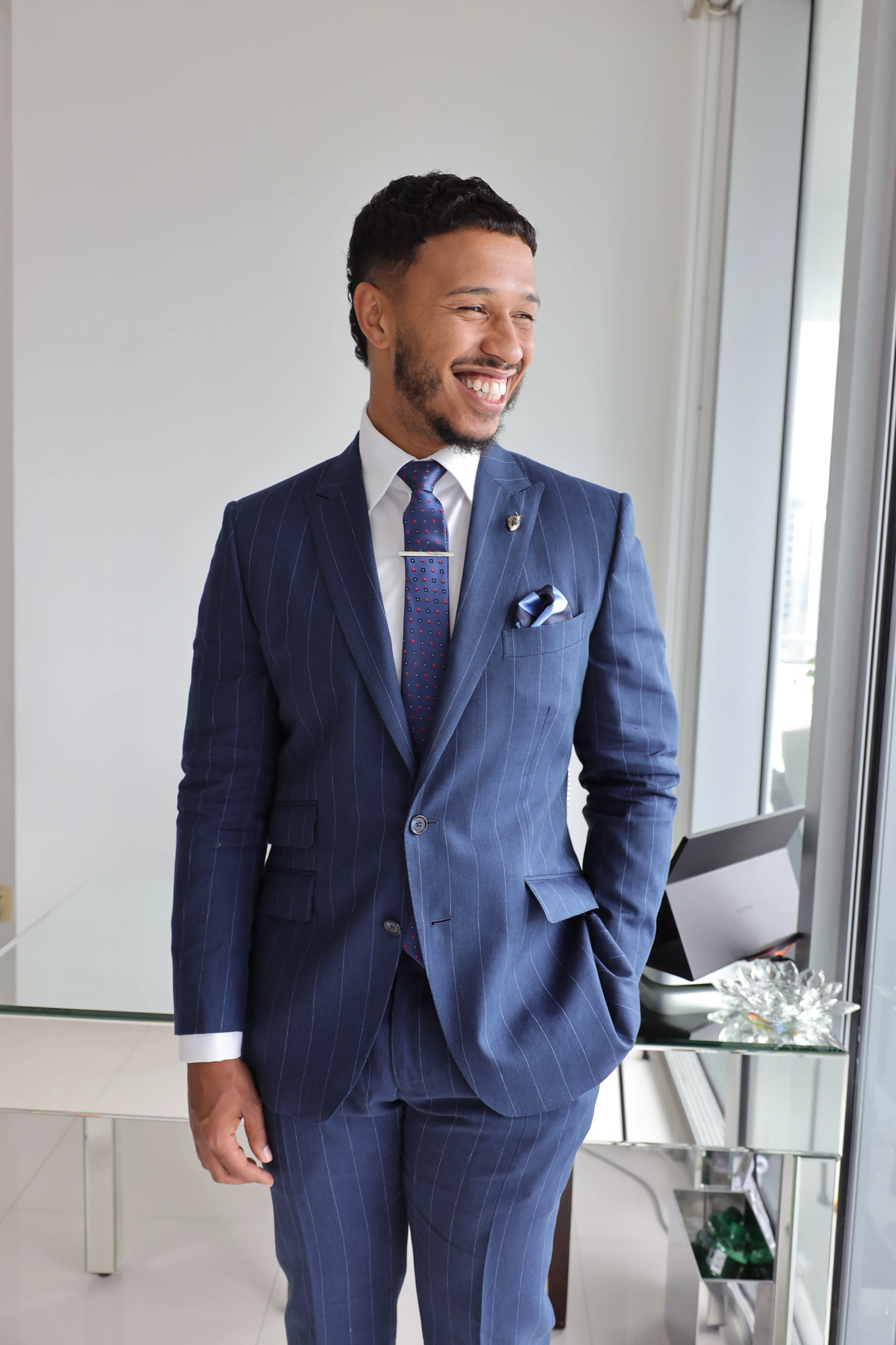 Maison Élevée — Custom Suiting