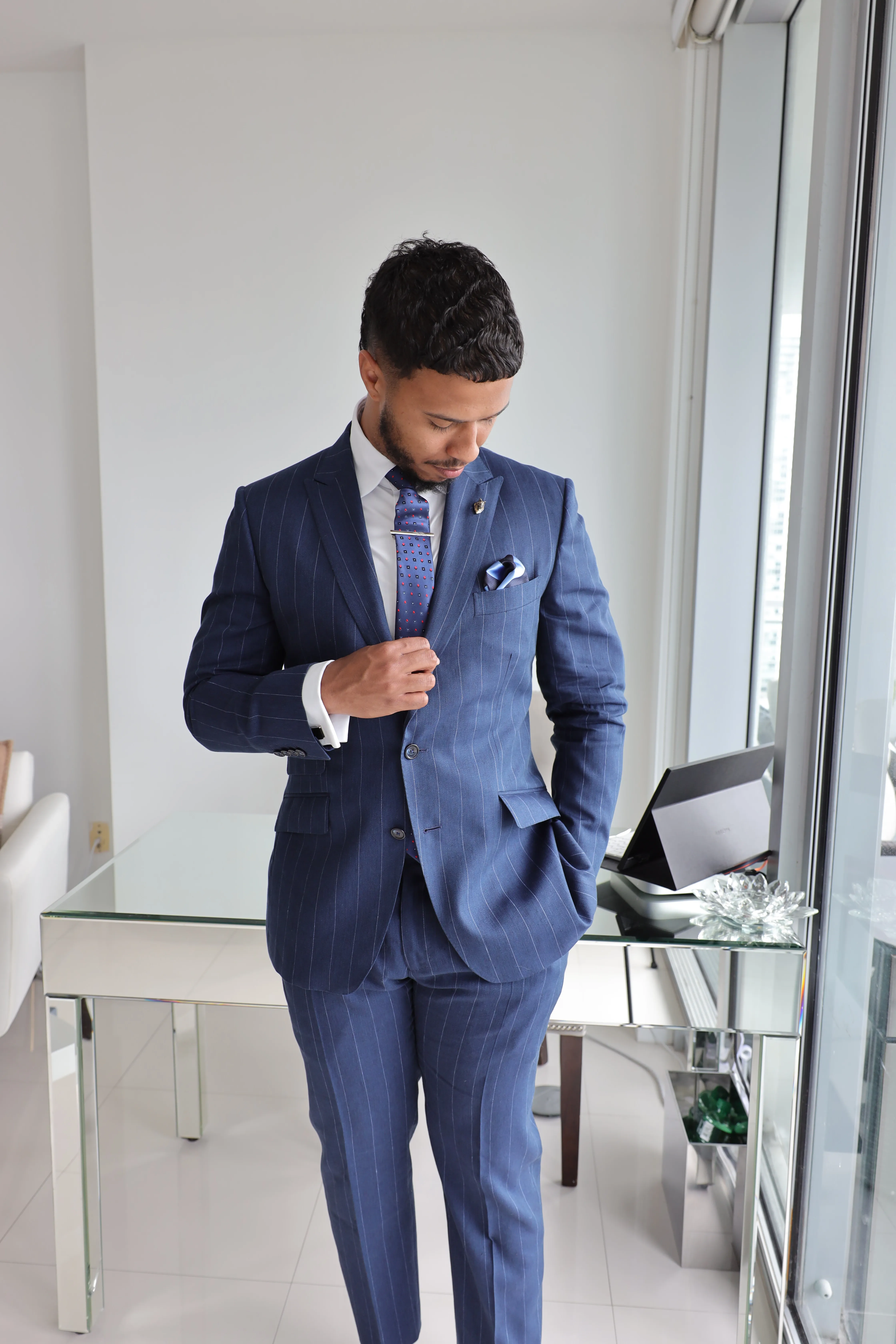 Maison Élevée — Custom Suiting