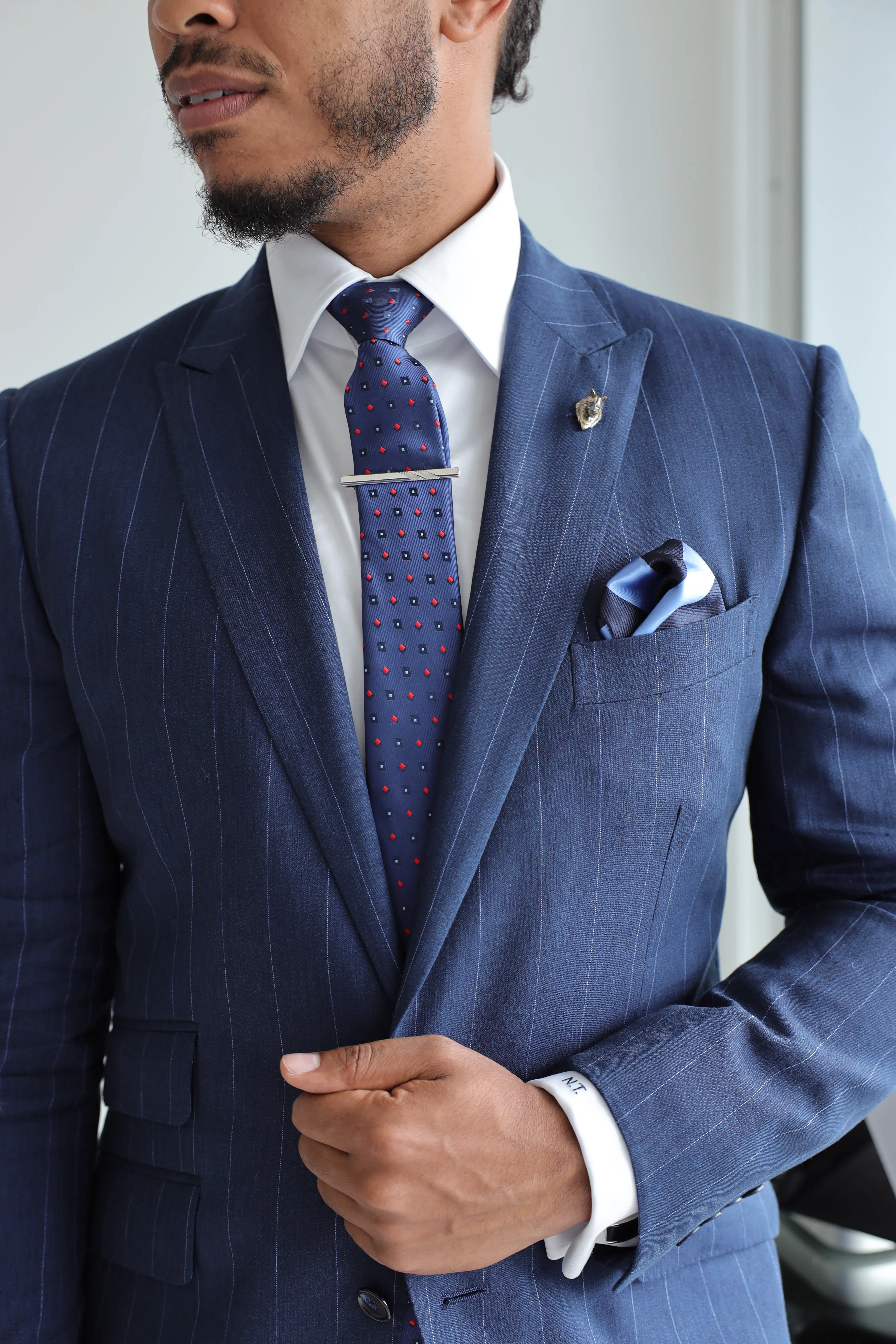 Maison Élevée — Custom Suiting
