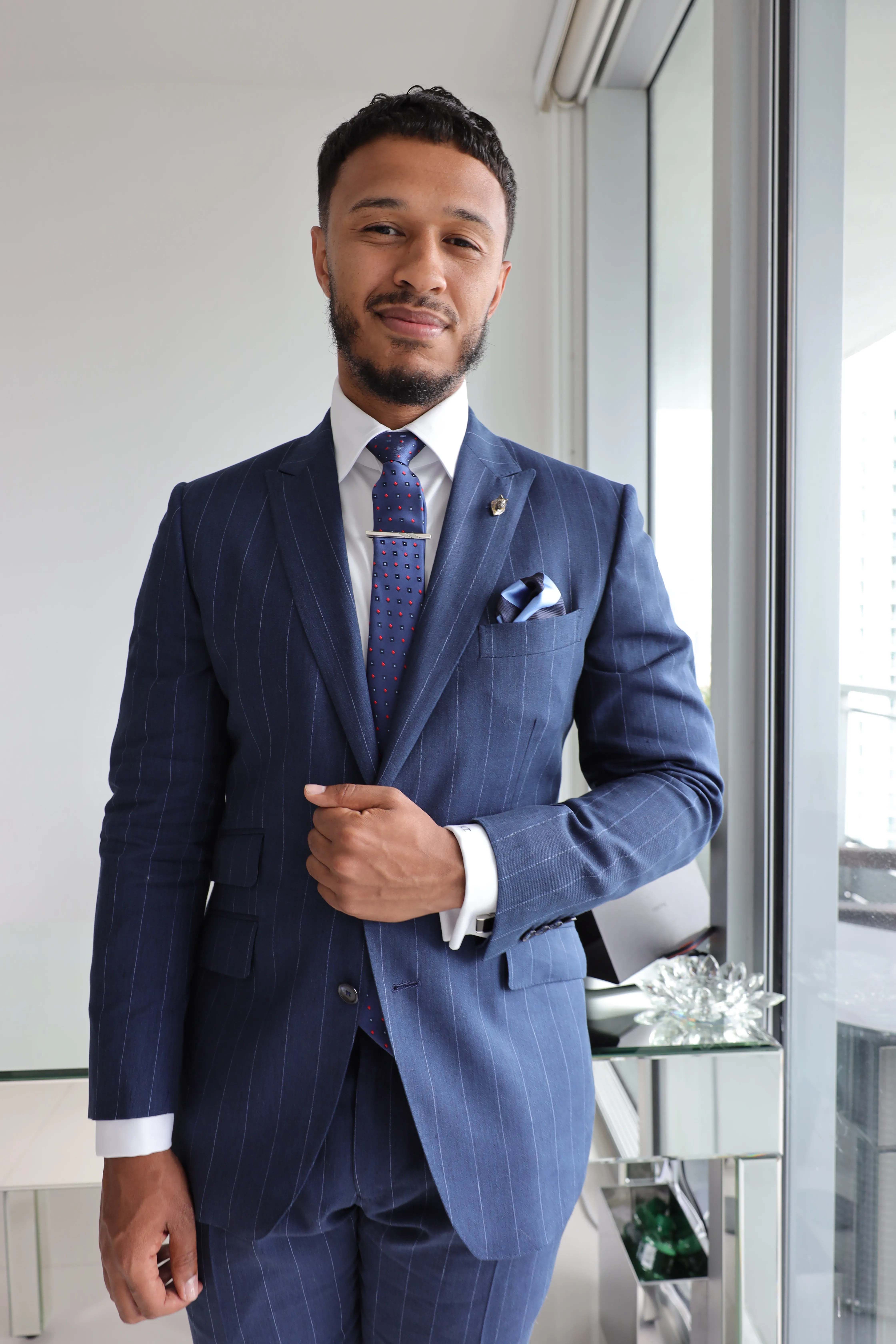 Maison Élevée — Custom Suiting