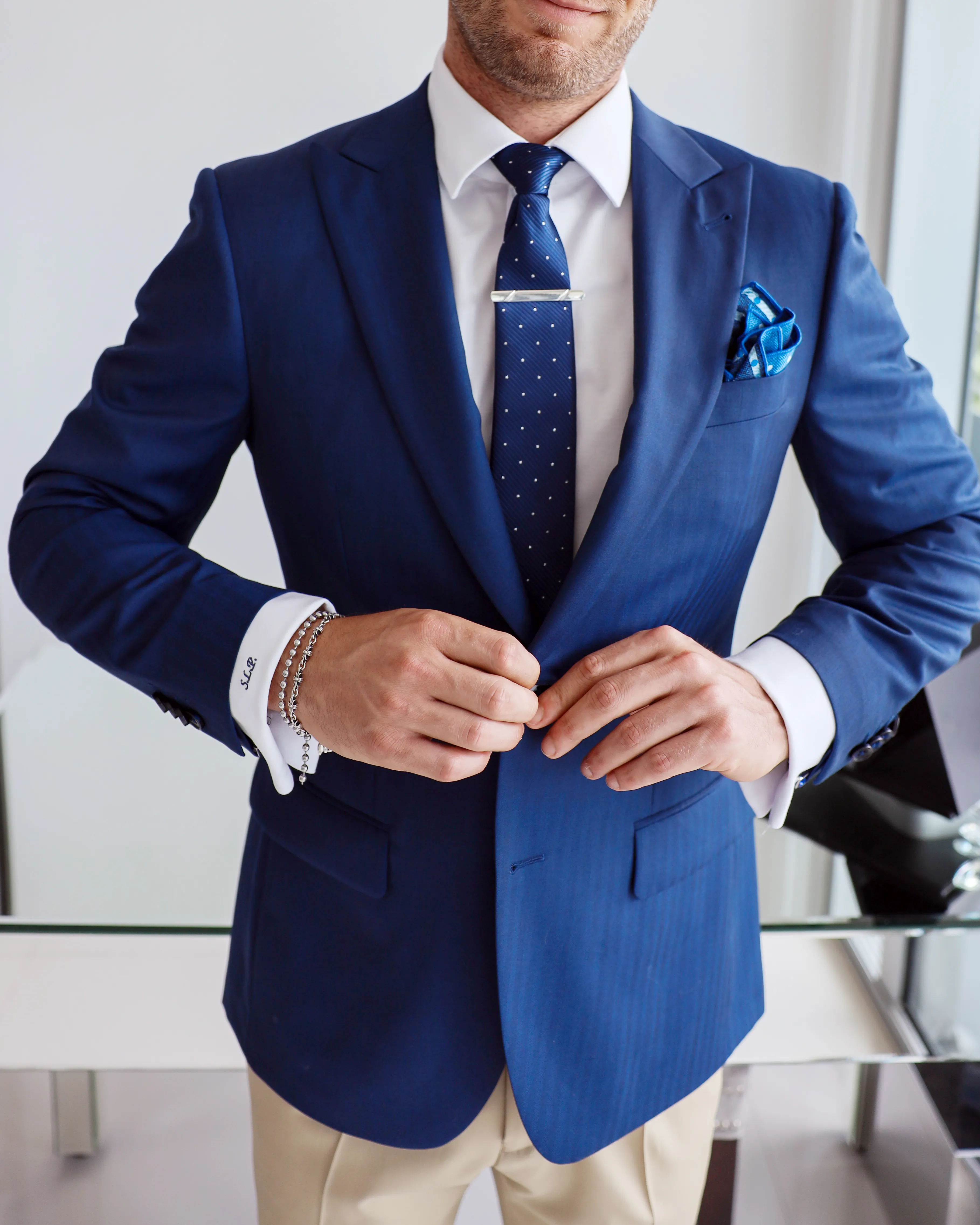 Maison Élevée — Custom Suiting