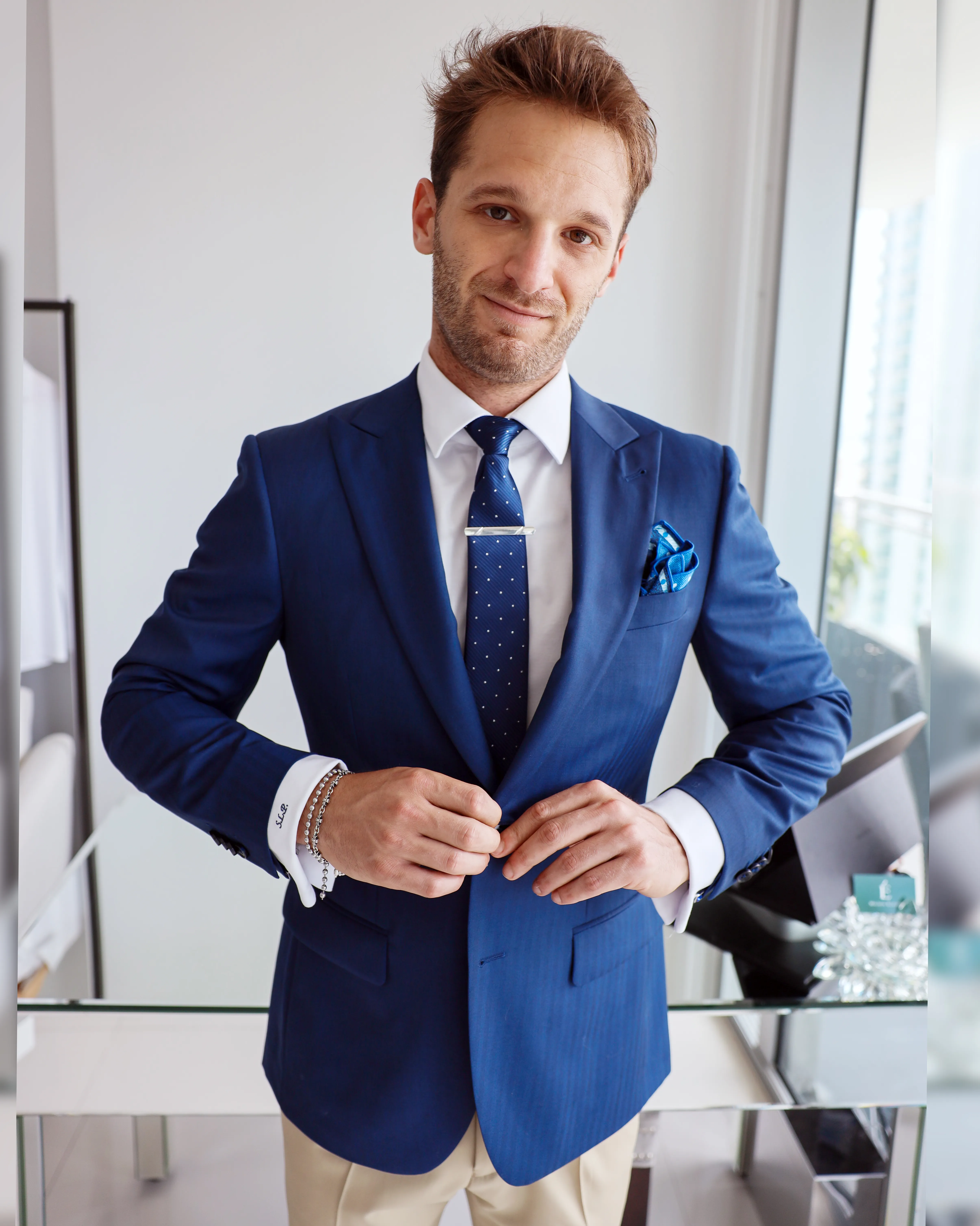 Maison Élevée — Custom Suiting