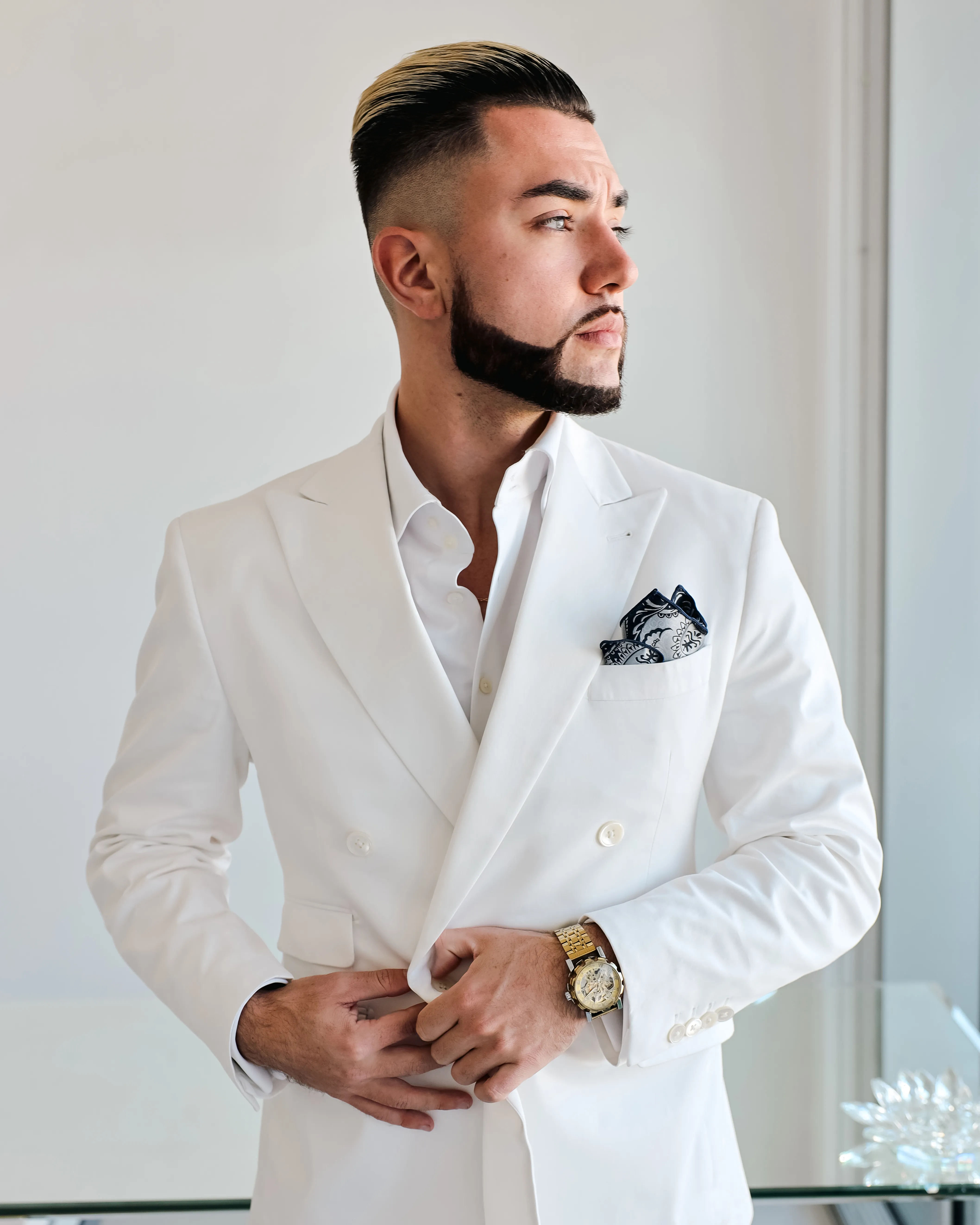 Maison Élevée — Custom Suiting