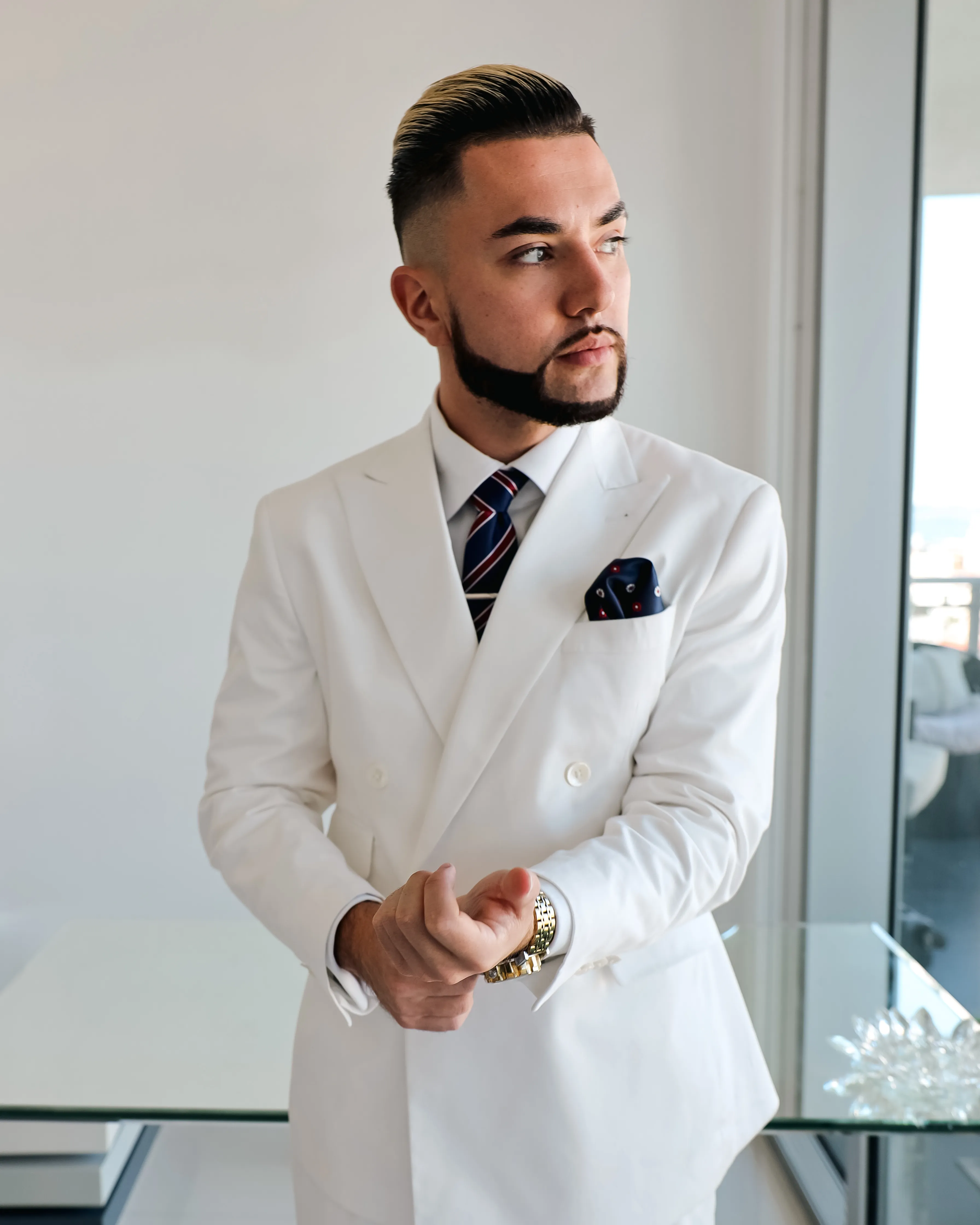 Maison Élevée — Custom Suiting
